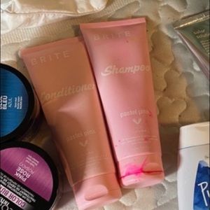 brite pink shampoo and conditioner